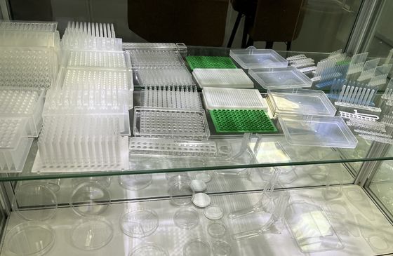 comprare Precisione guidata multi cavità Micropipette plastica per lo studio online manufacture