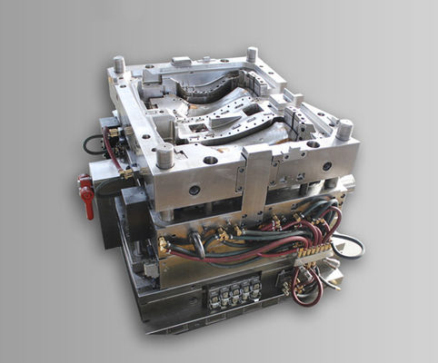 comprare ISO 9001 2015 Certified Automotive Mold con standard e standard HASCO/DME/MUSUMI/LKM online manufacture
