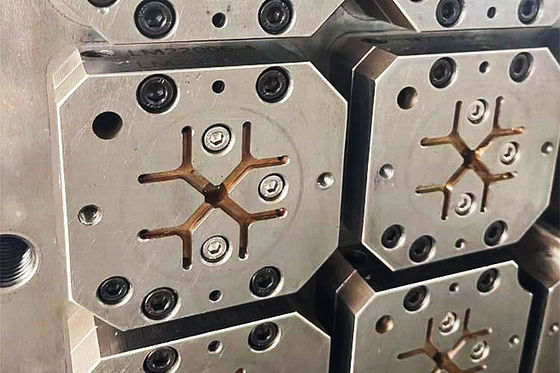 comprare Progettazione di stampi 2D per la produzione di parti mediche in silicone online manufacture