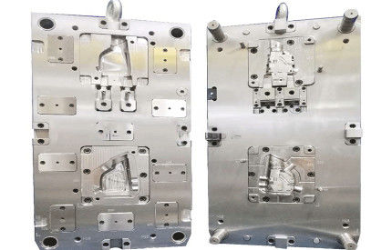 Un buon prezzo. Superficie liscia 2K Over-molding per PC / ABS / PP / TPE Plastic Mold Tech Texture in linea